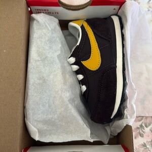 Nike waffle trainer 2